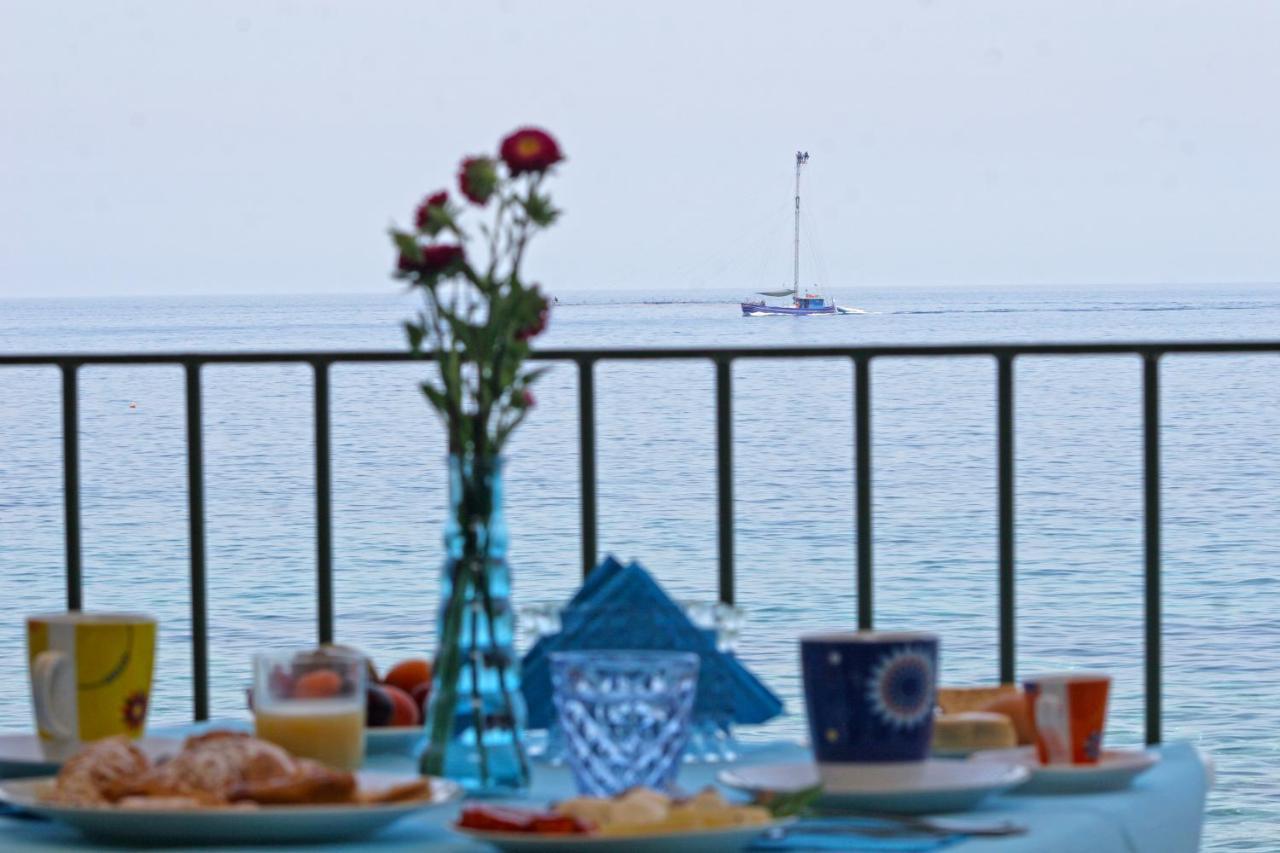 Bed and Breakfast Bb Il Generale Шилла Экстерьер фото