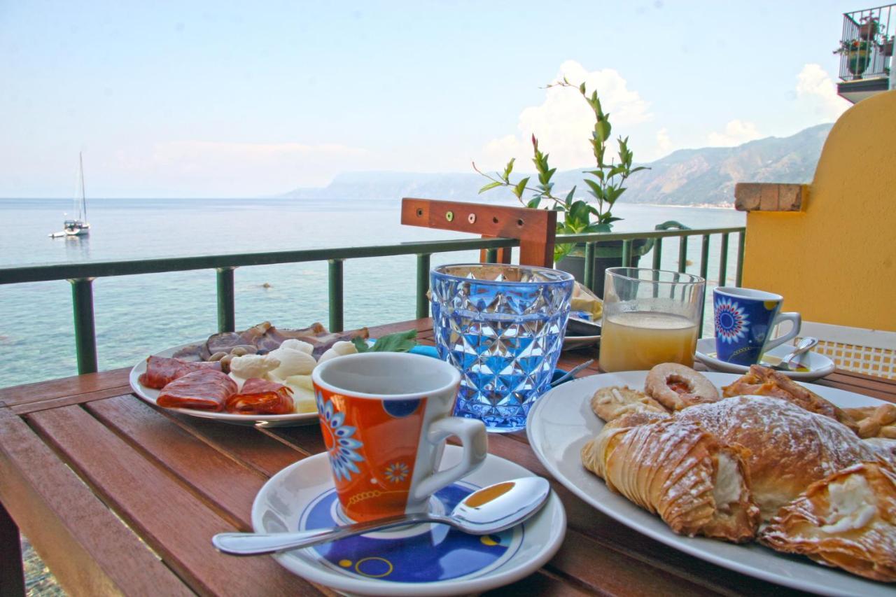 Bed and Breakfast Bb Il Generale Шилла Экстерьер фото