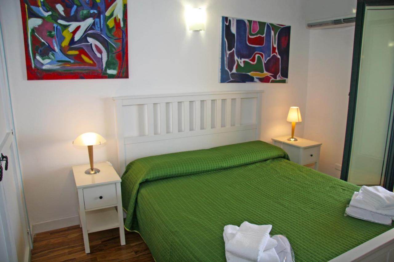 Bed and Breakfast Bb Il Generale Шилла Экстерьер фото